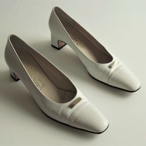SALVATORE FERRAGAMO "Thrill" White Leather Heels